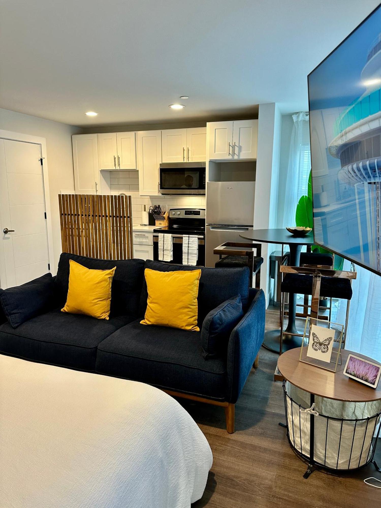 Luxe: Modern Retreat In The City Apartment Seattle Exterior photo